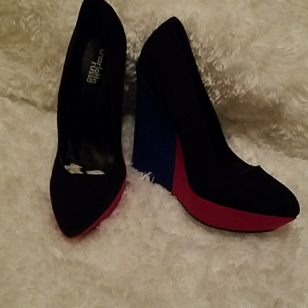 Color block wedges